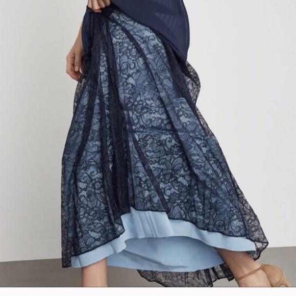 Long Halter Dress w/ Lace Overlay Size Small BCBG - Picture 4 of 15